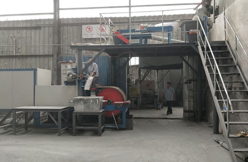 裝修用的石膏天花板生產(chǎn)線(xiàn)設備